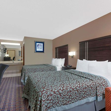 Days Inn By Wyndham Maumee/Toledo Exteriér fotografie