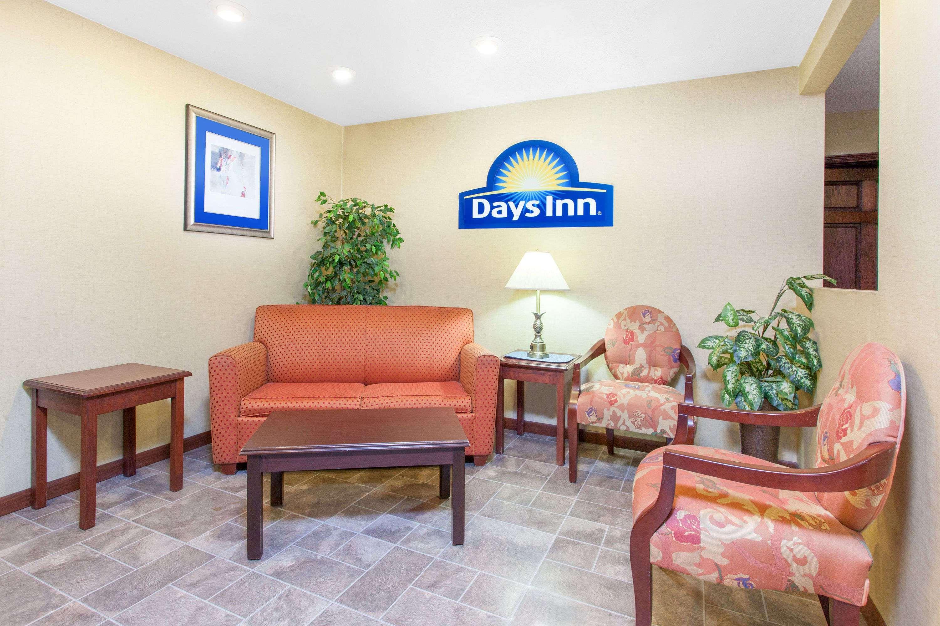 Days Inn By Wyndham Maumee/Toledo Exteriér fotografie