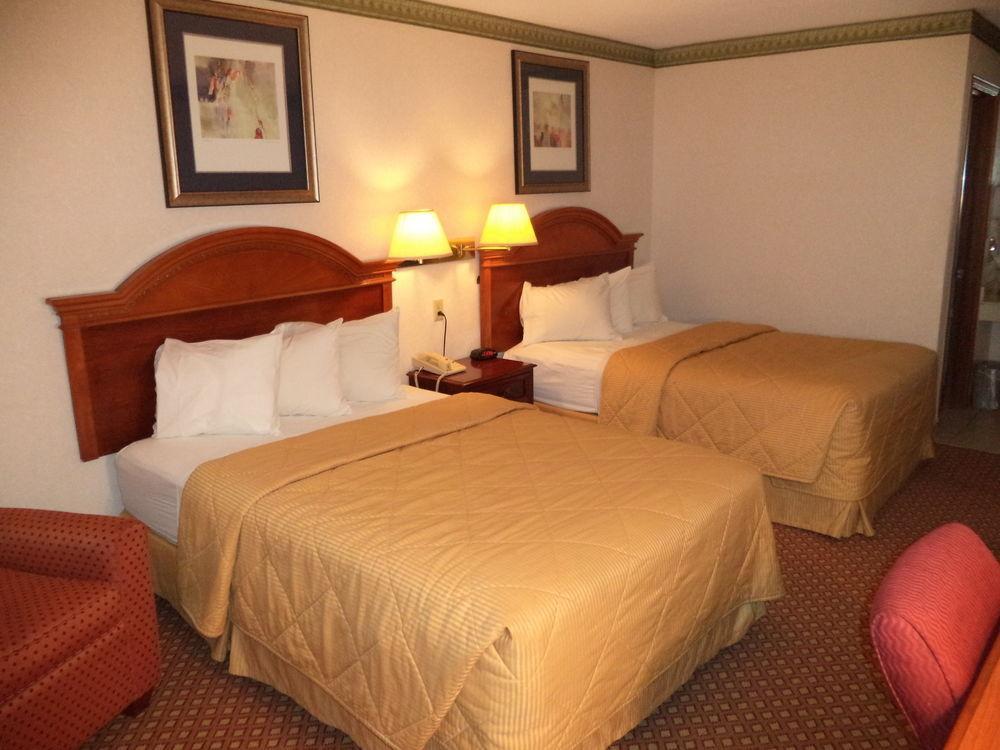 Days Inn By Wyndham Maumee/Toledo Exteriér fotografie